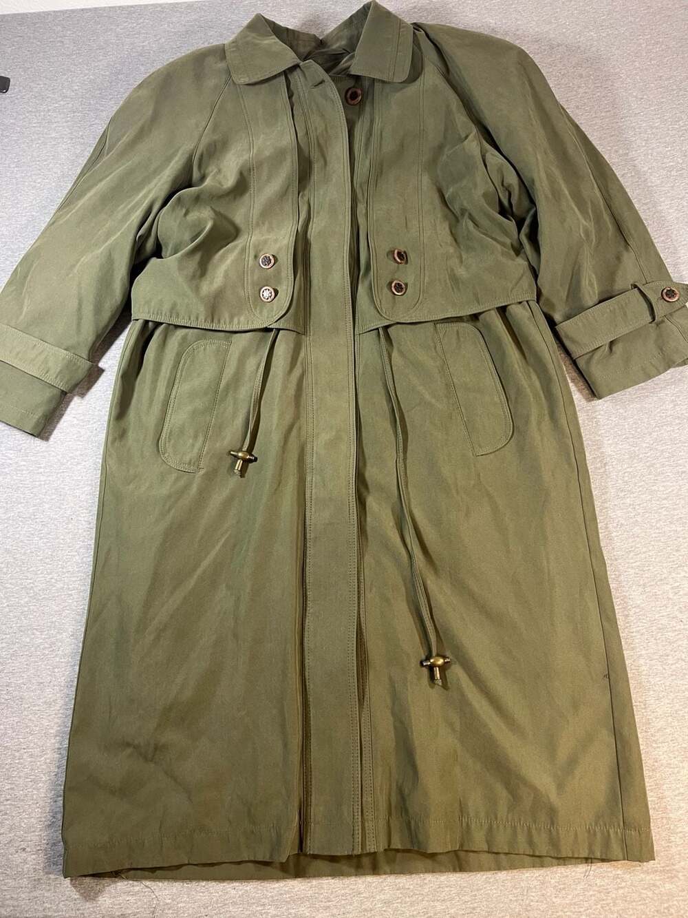 Vintage A2 Trench Coat Olive Green Capelet Double Breasted Women’s 10D/P